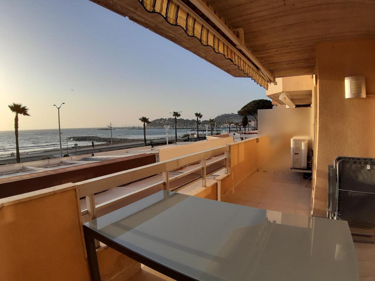 Appartement Cavalaire Face A La Mer エクステリア 写真